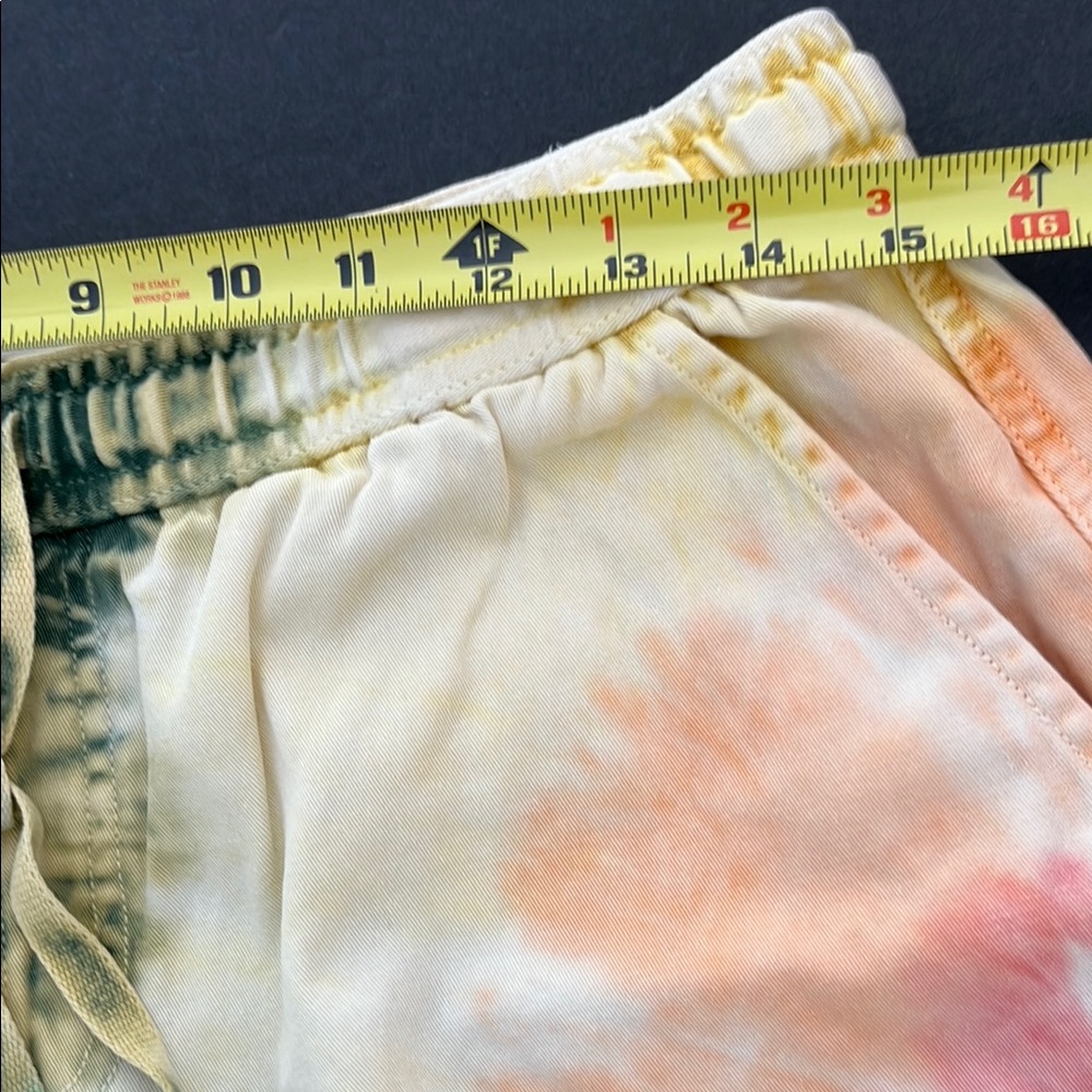 Tie-Dye Women's Shorts - Picture 3 of 6